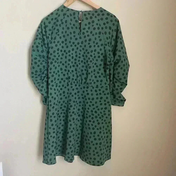 Who What Wear Green Polka Dot Dress Size Medium - Picture 9 of 13